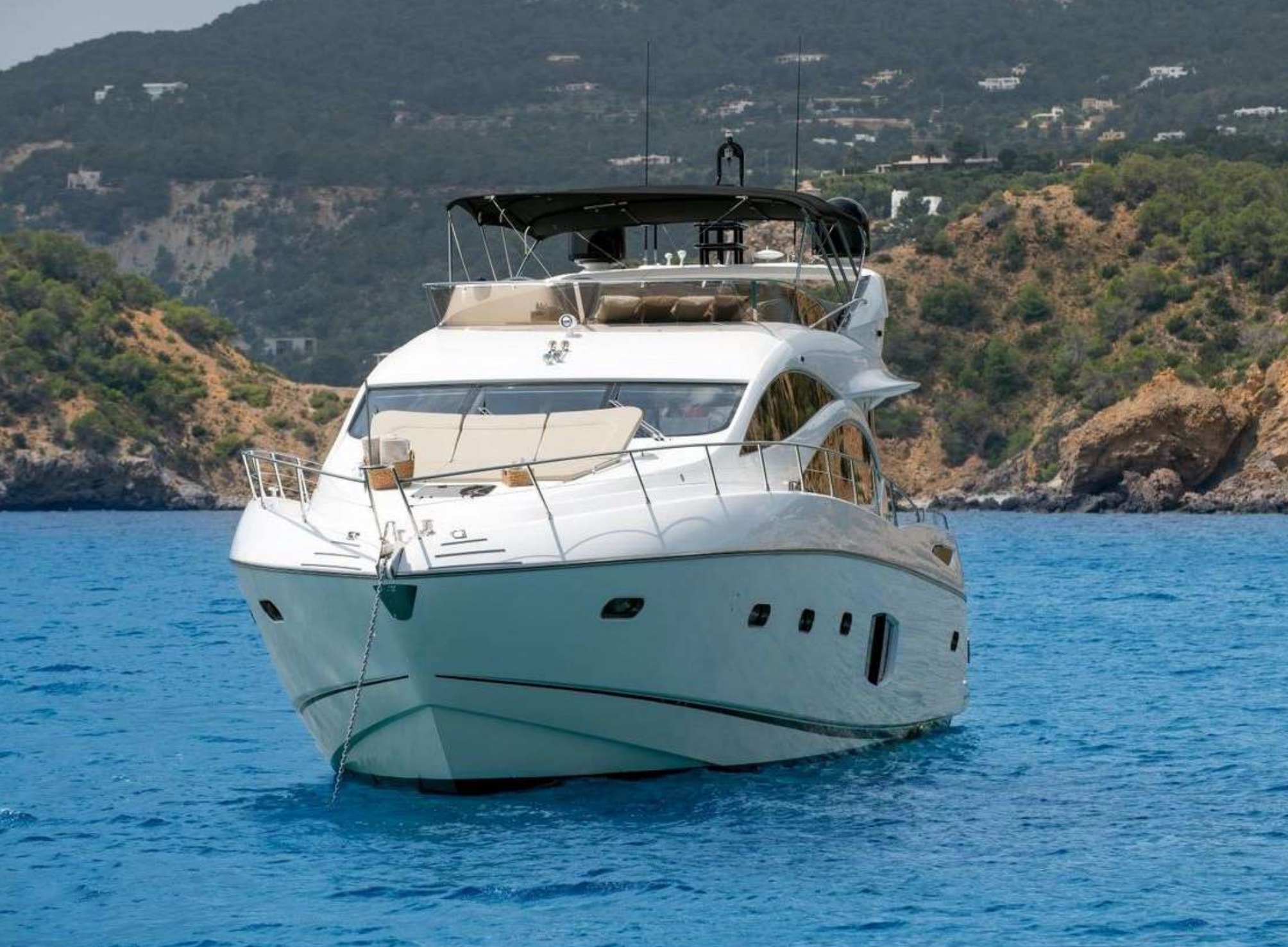 cala-di-luna-1 Cala Di Luna is easily the most versatile yacht in the Balearic Islands.