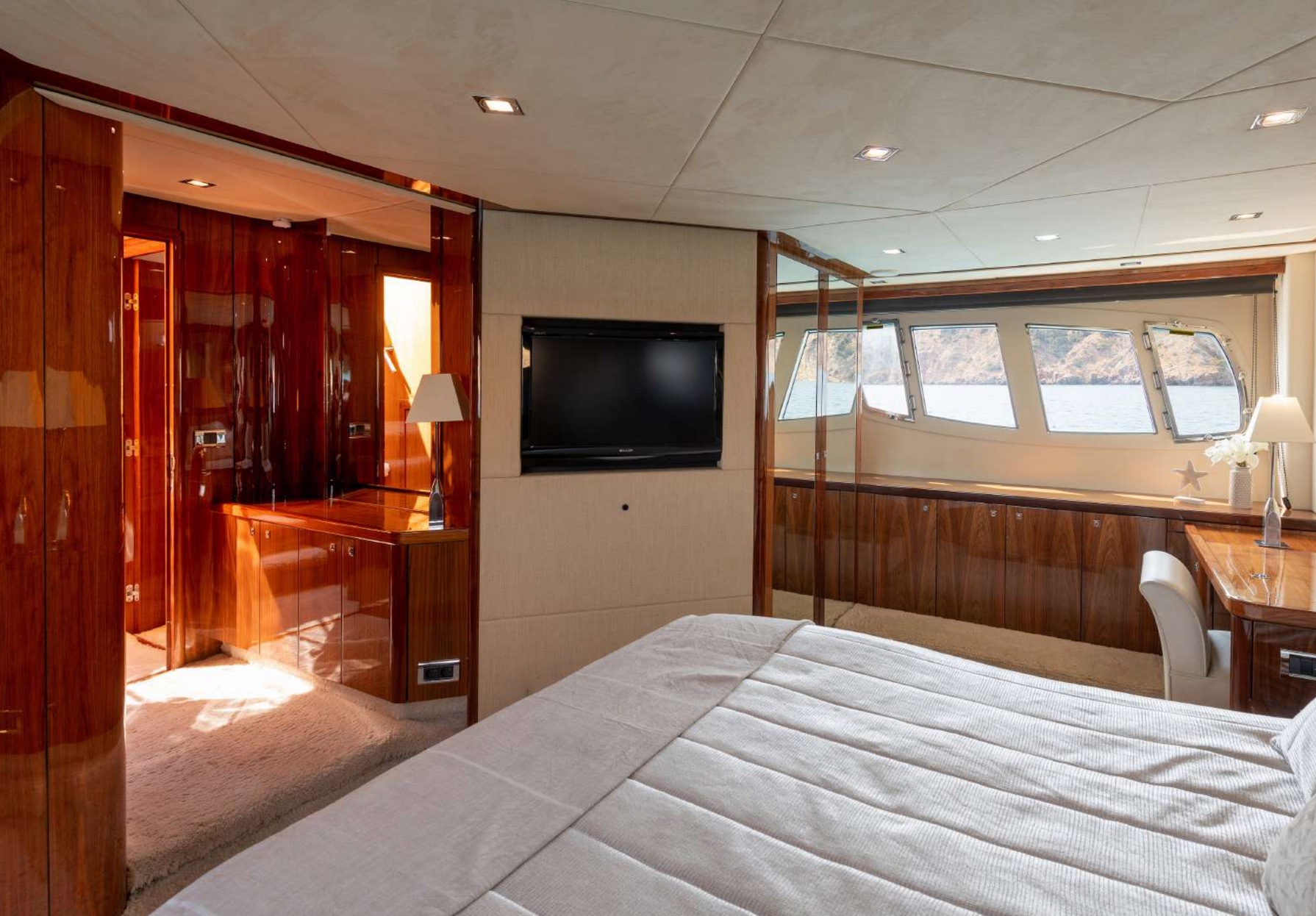 Cala Di Luna is easily the most versatile yacht in the Balearic Islands.