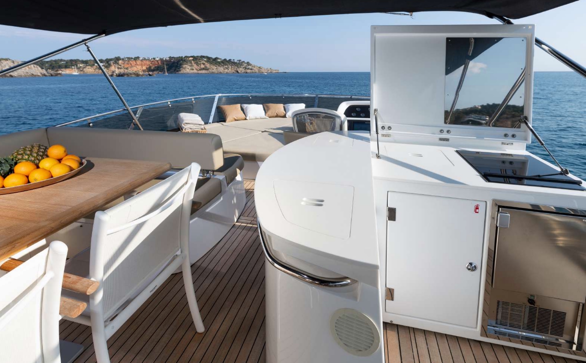 Cala Di Luna is easily the most versatile yacht in the Balearic Islands.