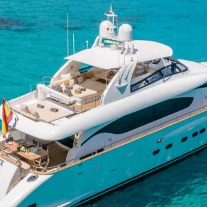 Sublime Mar motor yacht is a Maiora of 28 meters length built in 2003.
