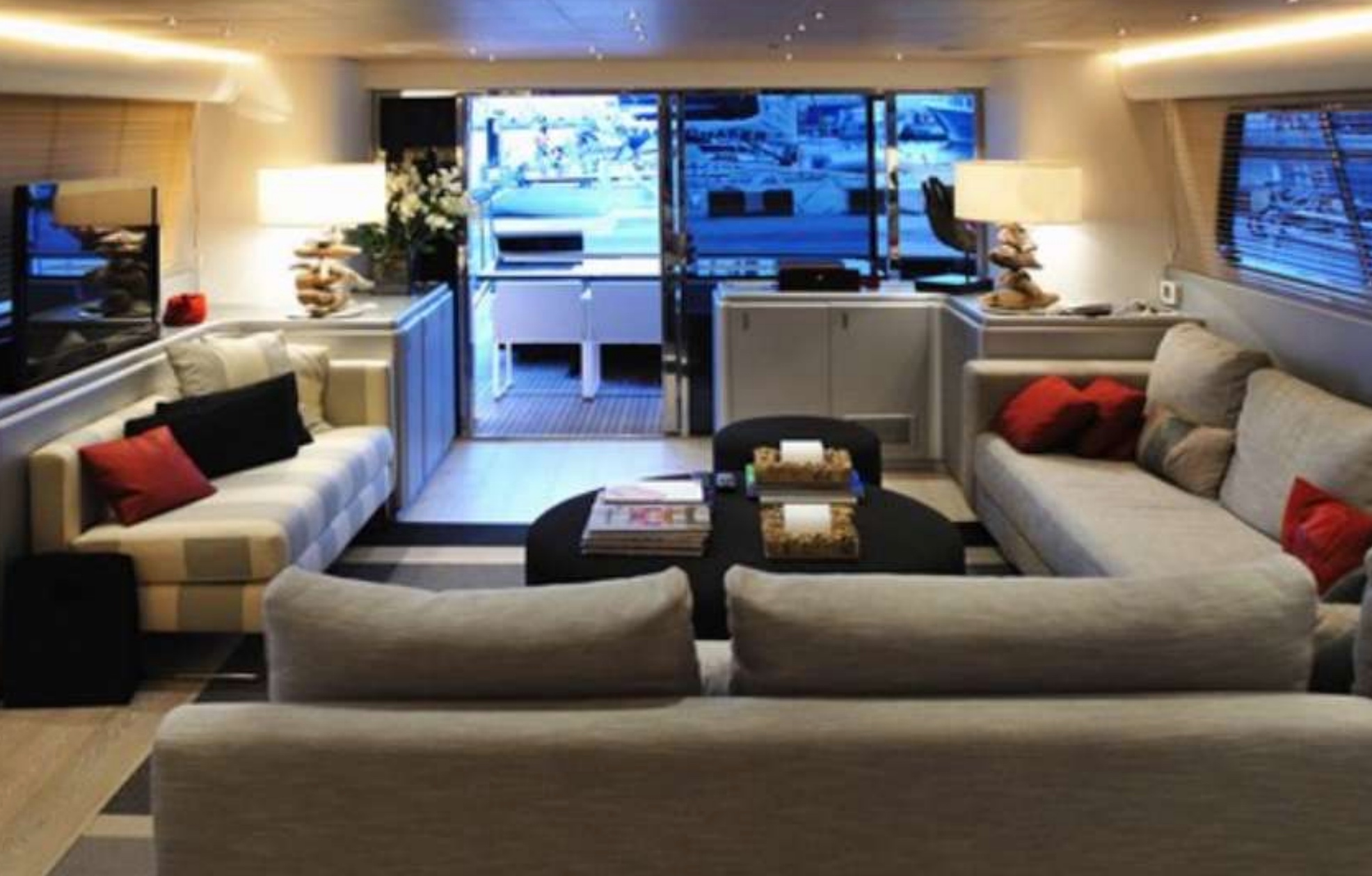 Petardo C is a luxury yacht that offers great exterior and interior areas, with a contemporary flair, creating a relaxed atmosphere.