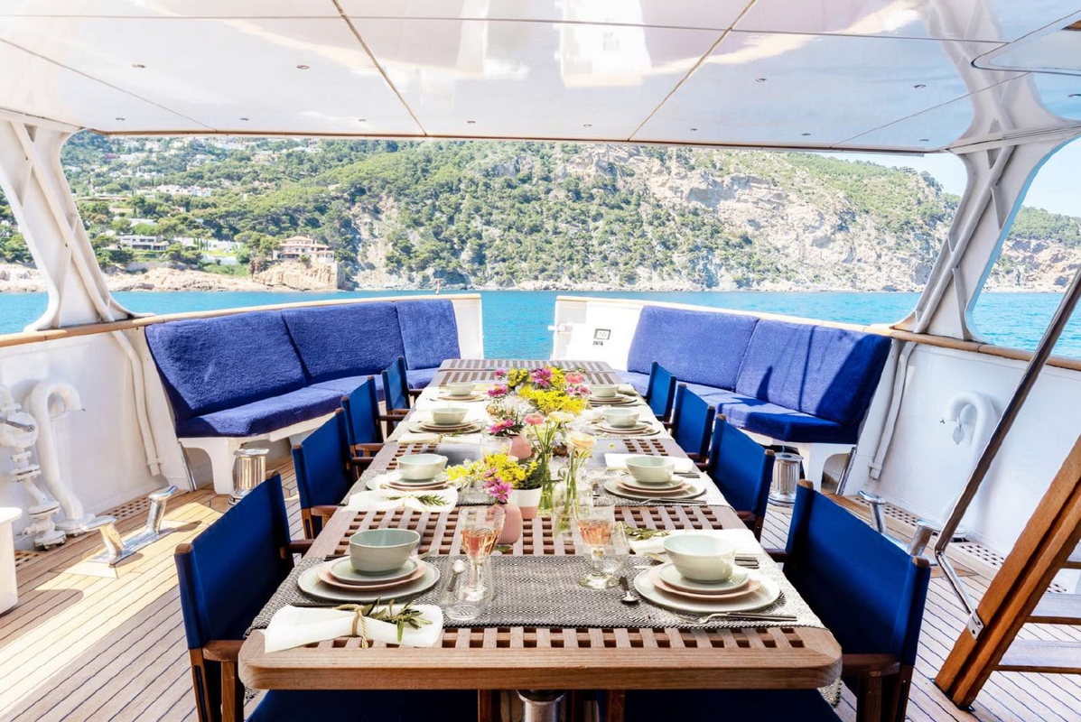 Semaya Navetta is one of our finest charter options.