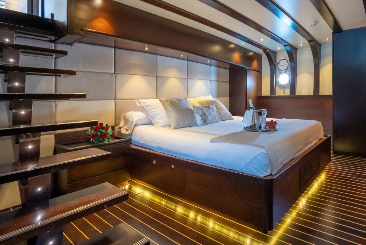 Semaya Navetta is one of our finest charter options.