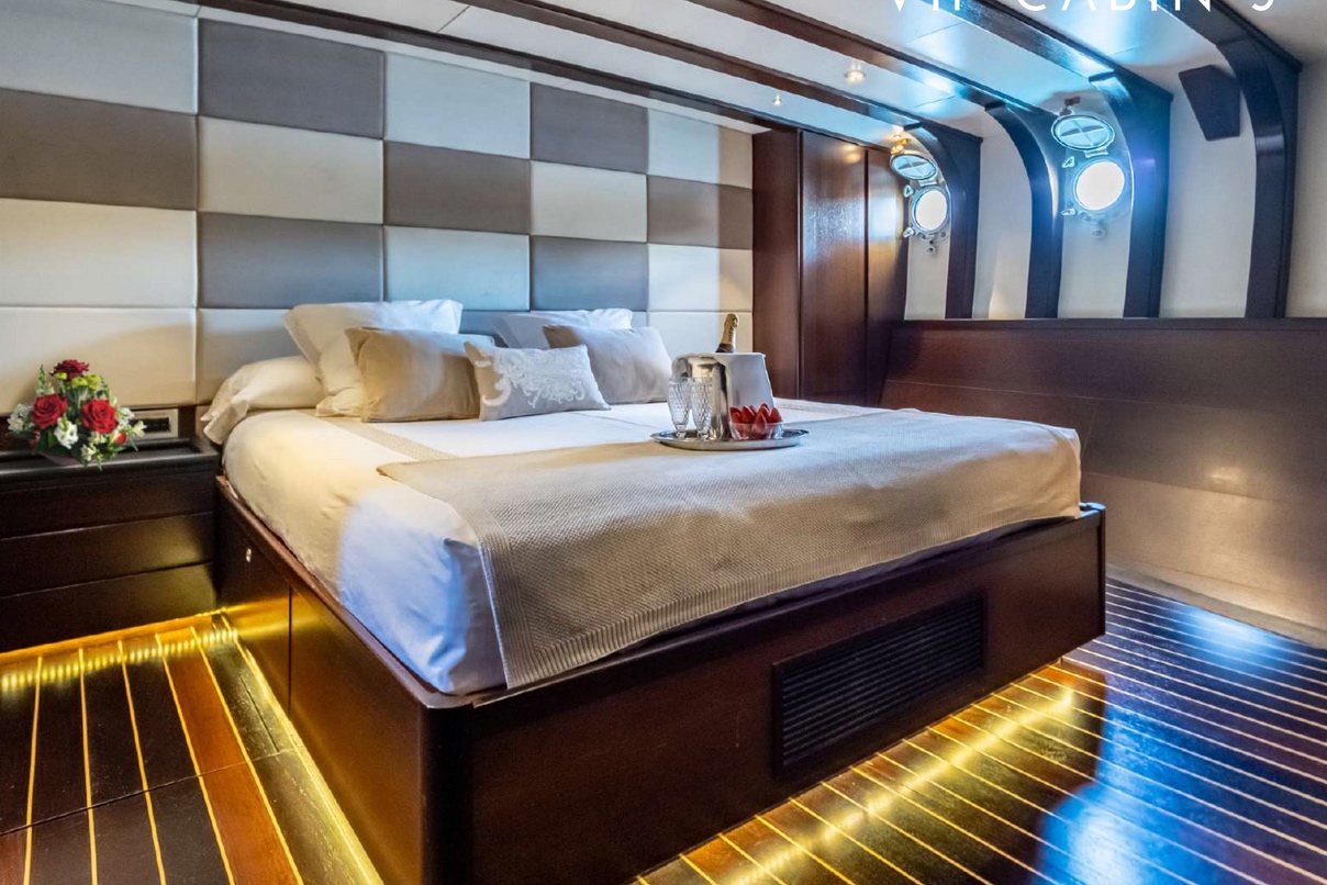 Semaya Navetta is one of our finest charter options.