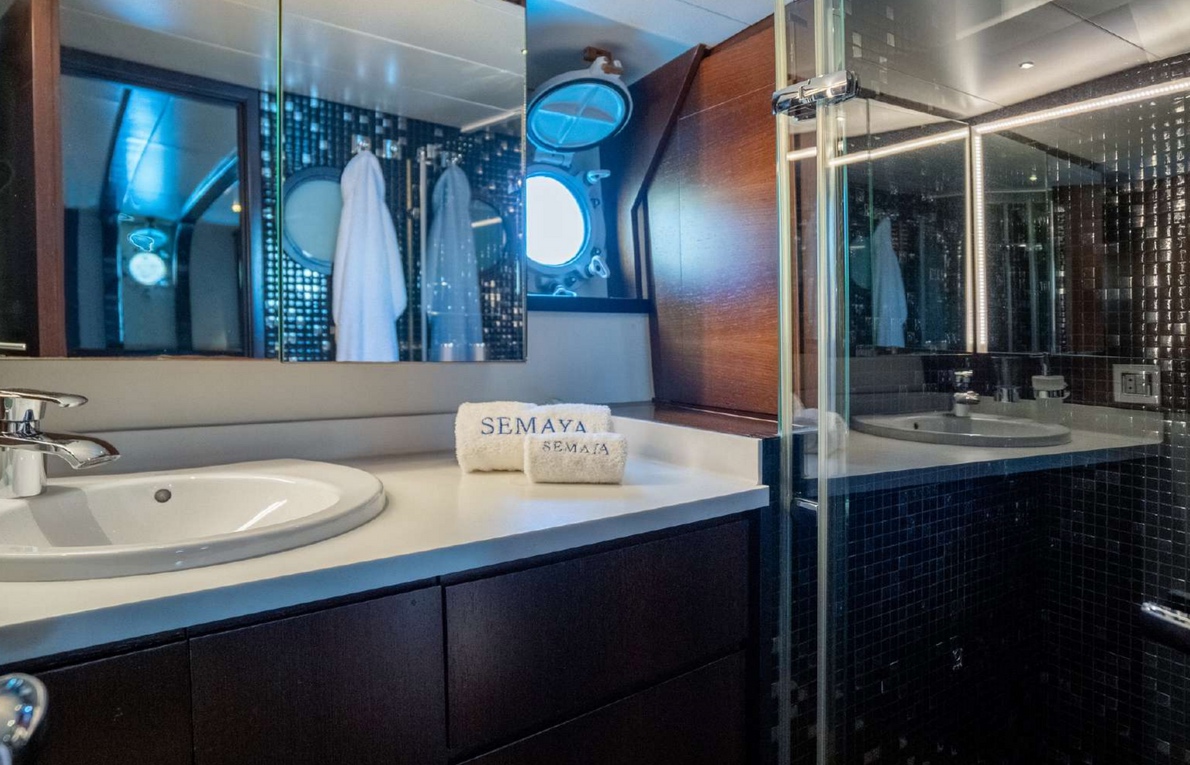 Semaya Navetta is one of our finest charter options.