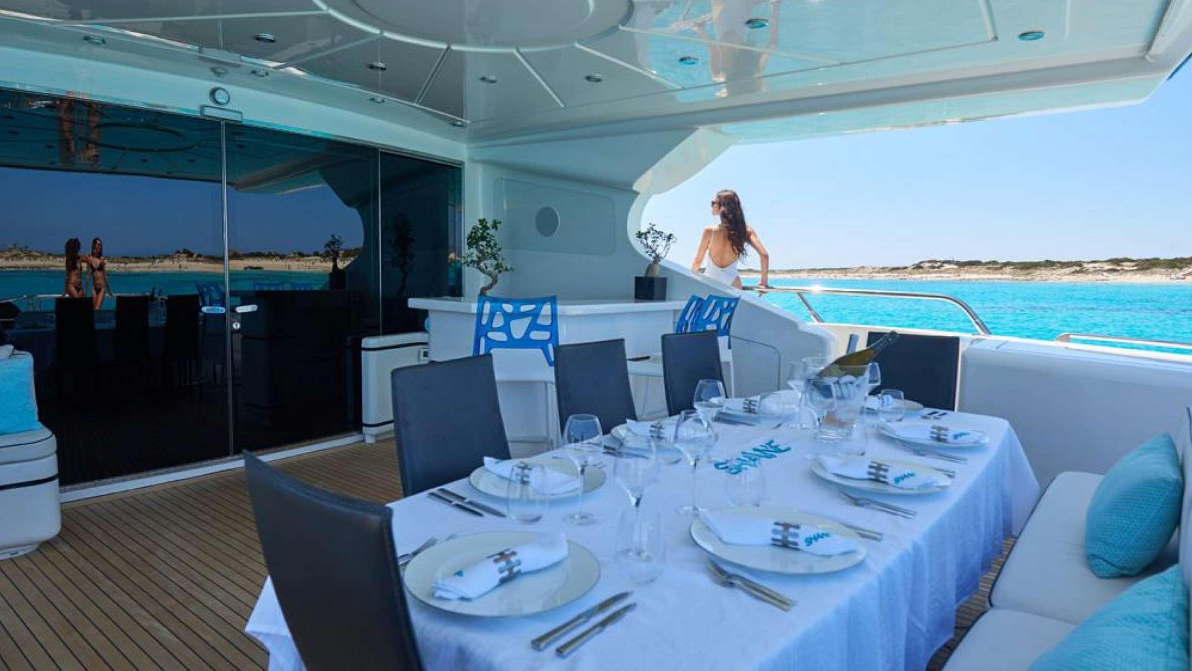 Shane offers a high performance super yacht with an exclusive & chic interior areas.