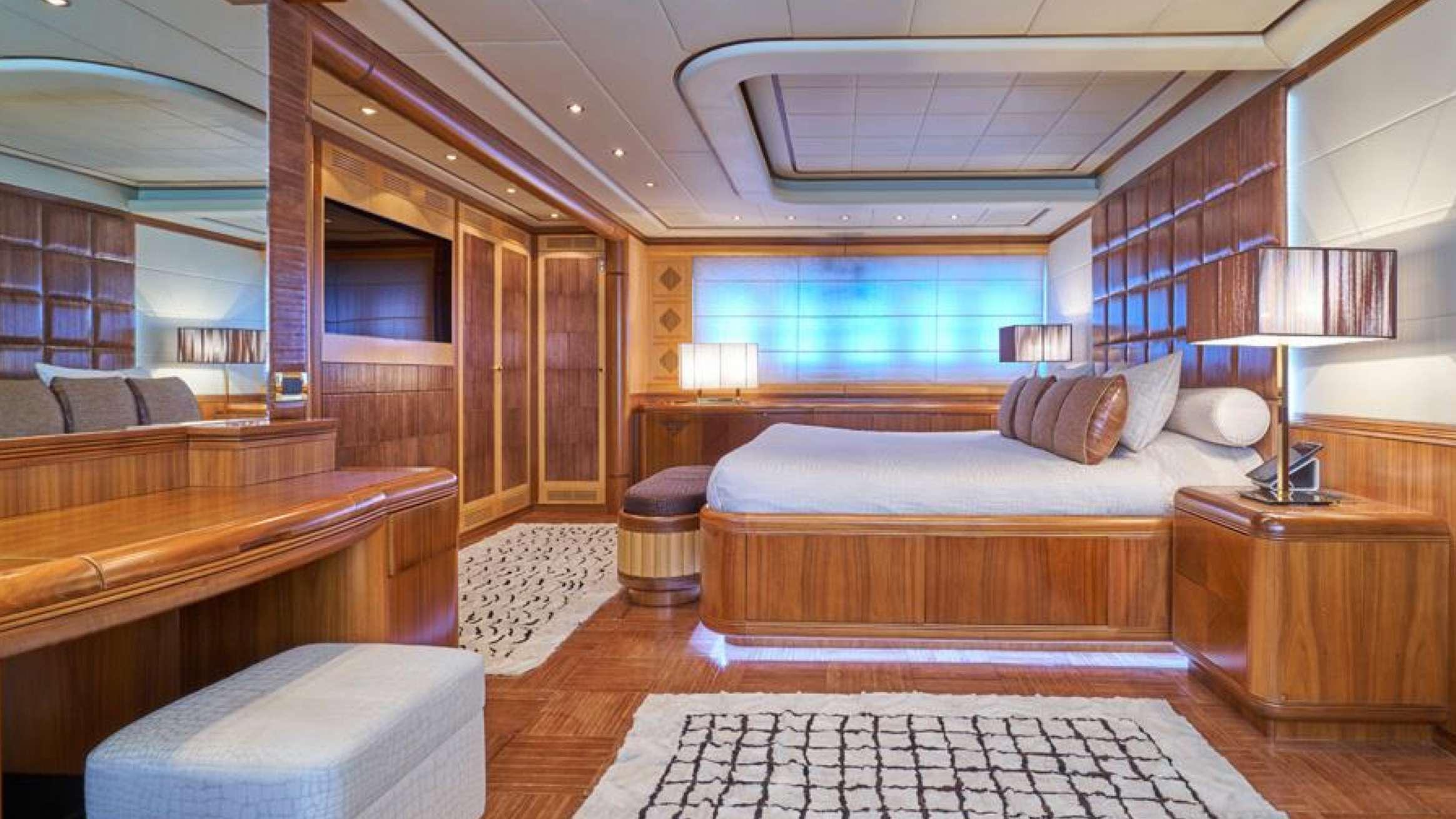 Shane offers a high performance super yacht with an exclusive & chic interior areas.