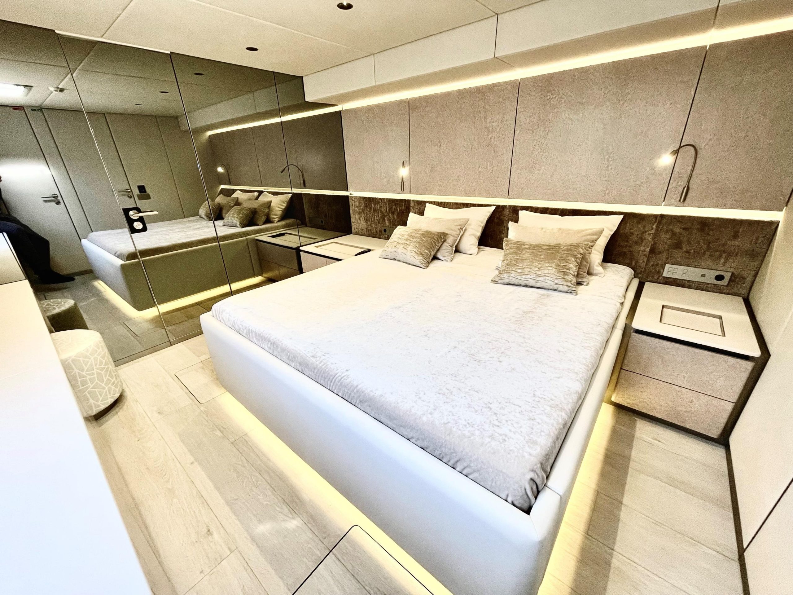 Yolo is the latest Sunreef 70+, a luxury sail yacht on a mission to generate moments of magic everywhere she goes.