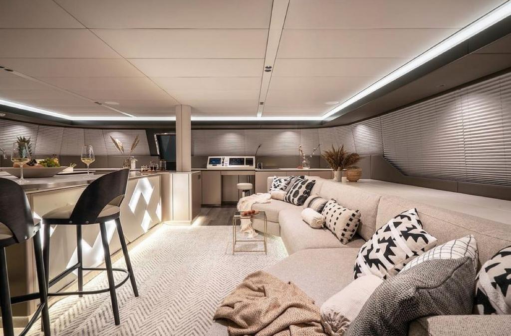 Yolo is the latest Sunreef 70+, a luxury sail yacht on a mission to generate moments of magic everywhere she goes.